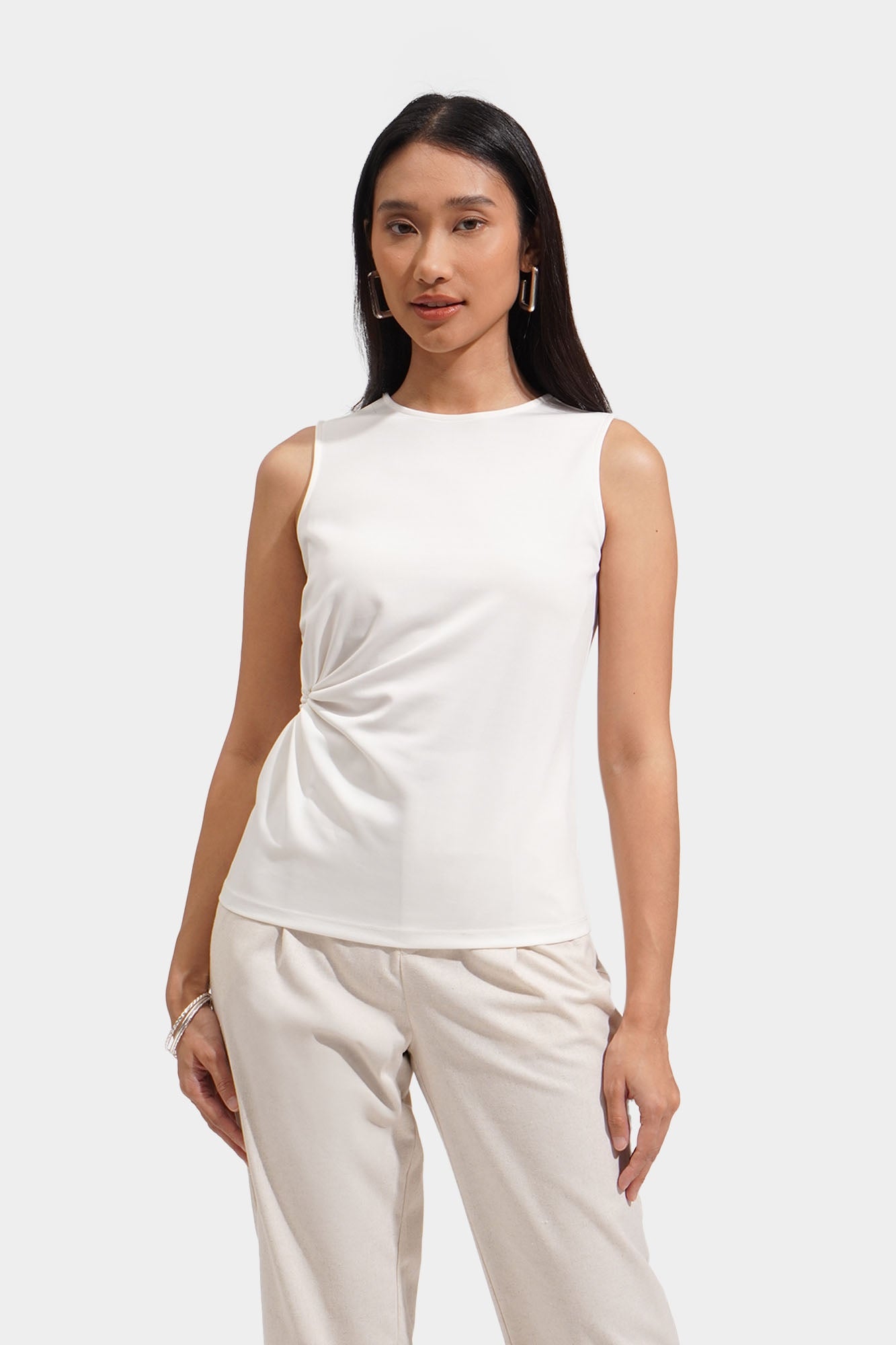 985162-White_4.jpg?v=1739260664