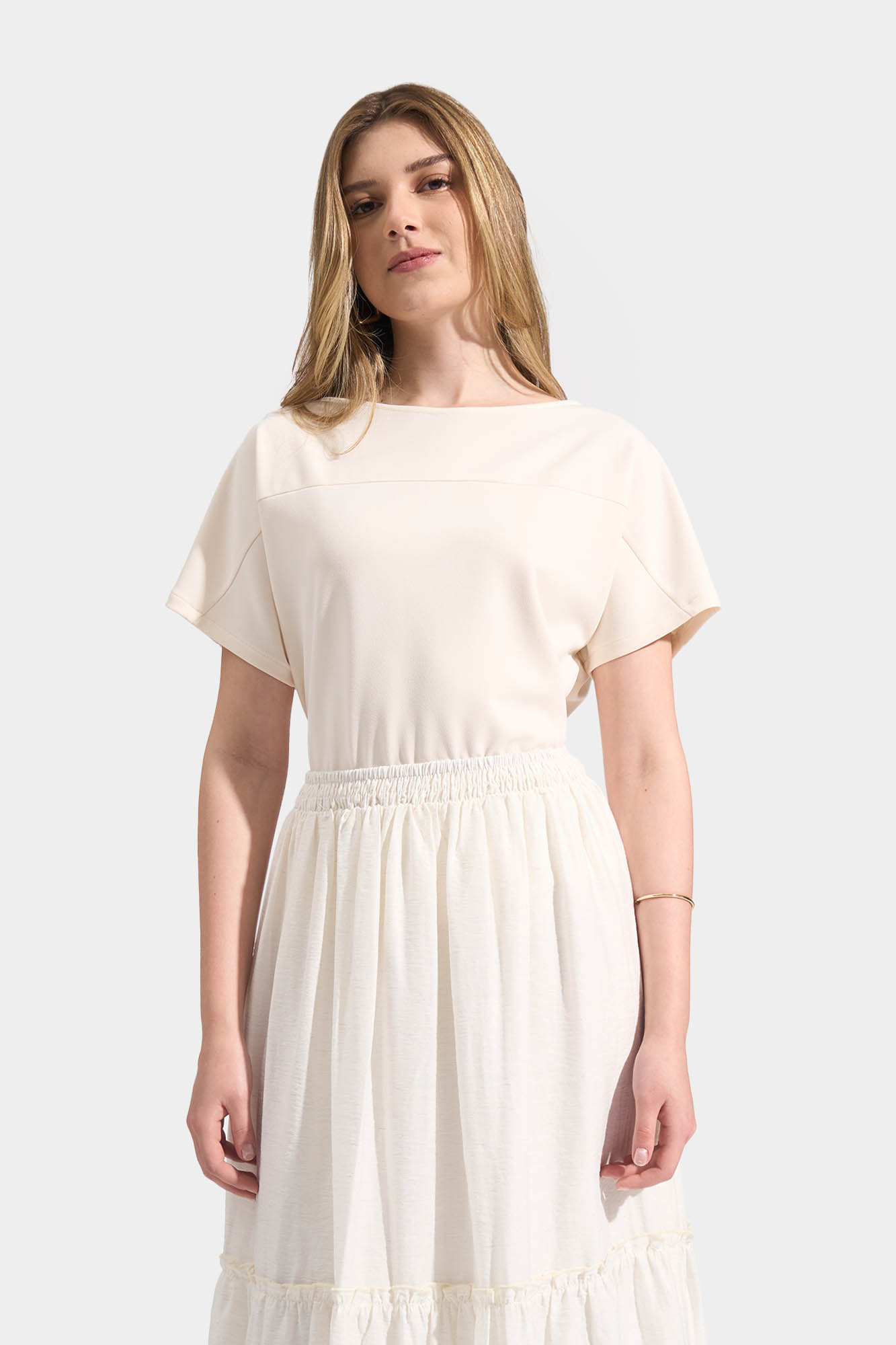 990002-Off White (2).jpg