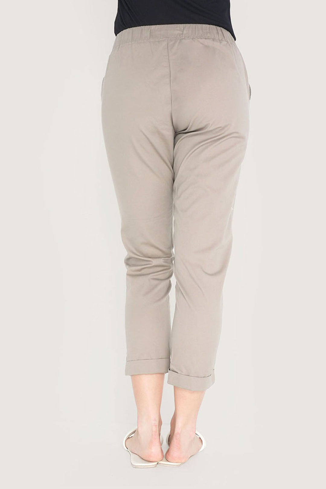 Closet Staples Mid Waist Cropped Trousers With Elastic Waistband