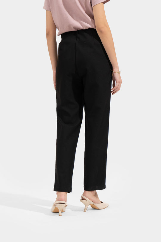 Fine Line Pocket Detail Slim Trousers
