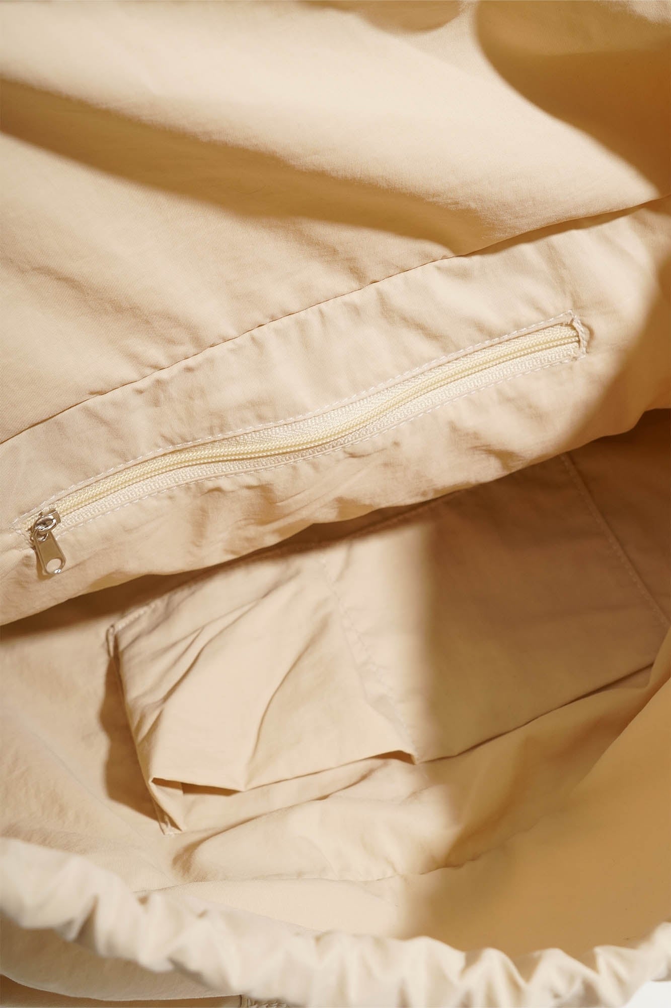 980594-Cream (1).jpg