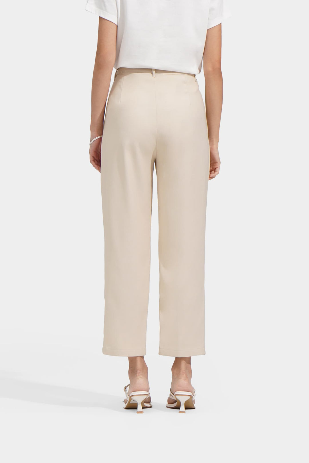 Pleated Tapered Trousers