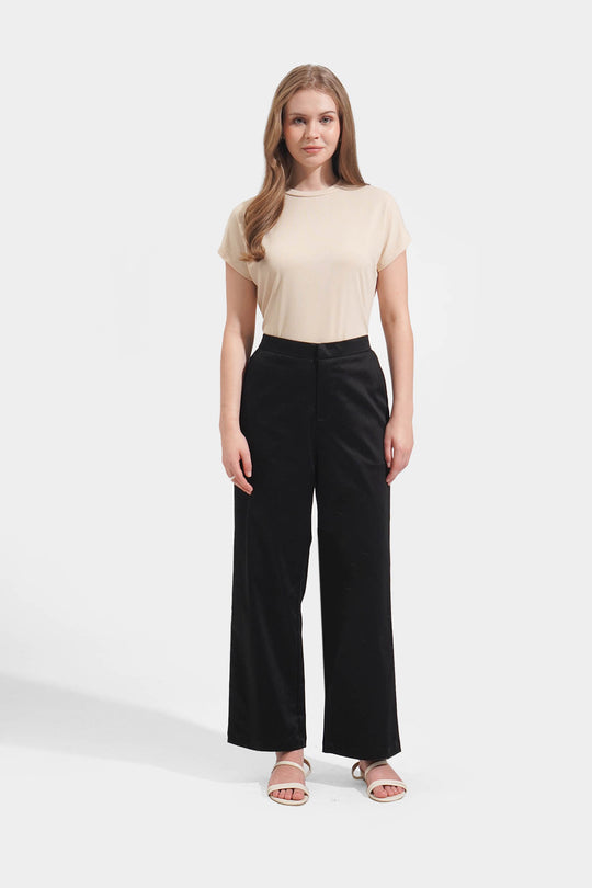 Cozy: Straight Leg Trousers