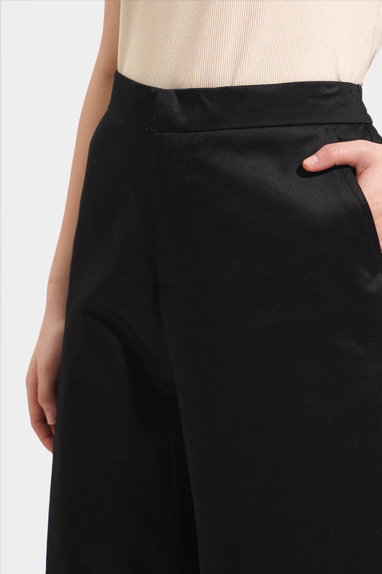 Cozy: Straight Leg Trousers