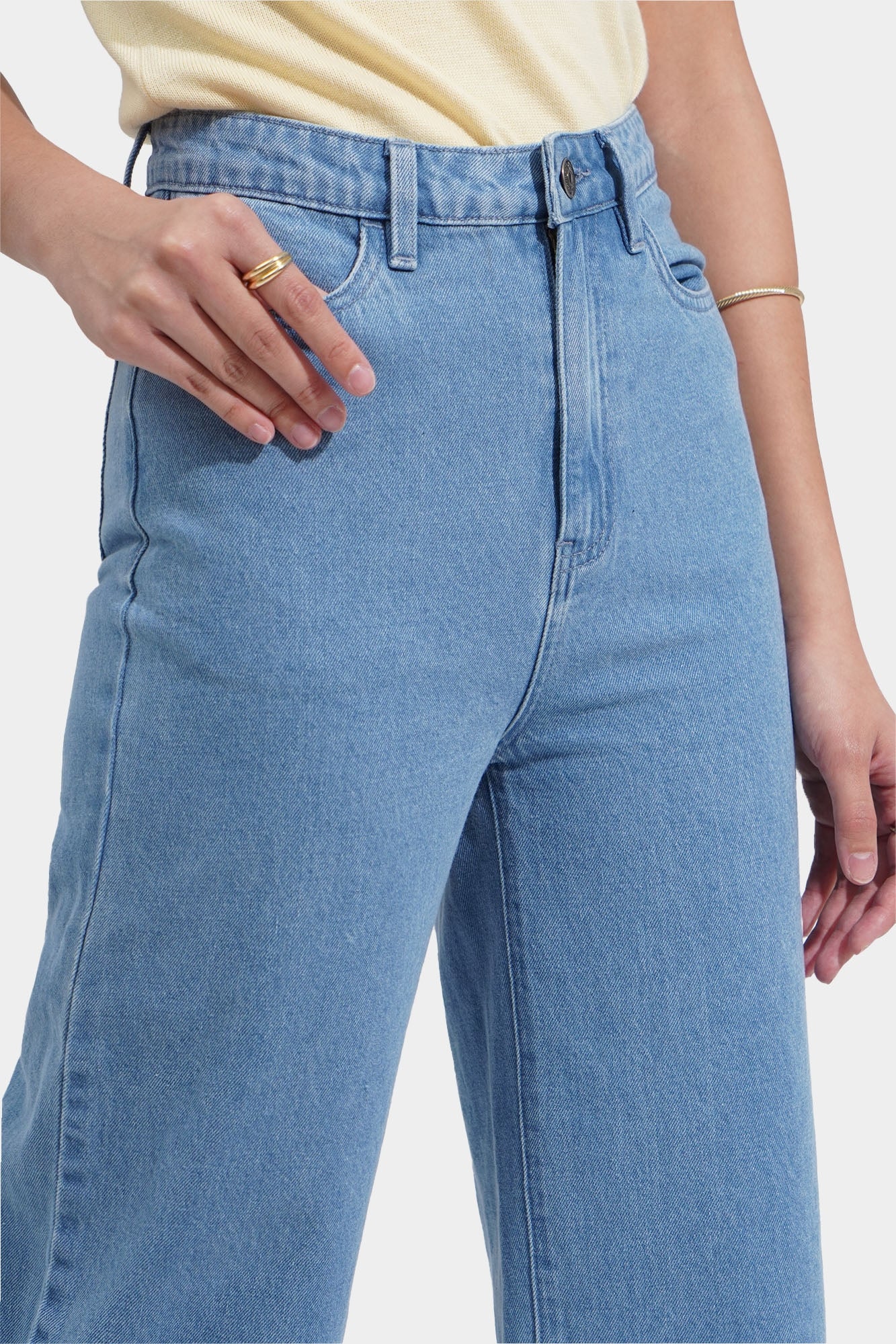 985509-Blue (1).jpg