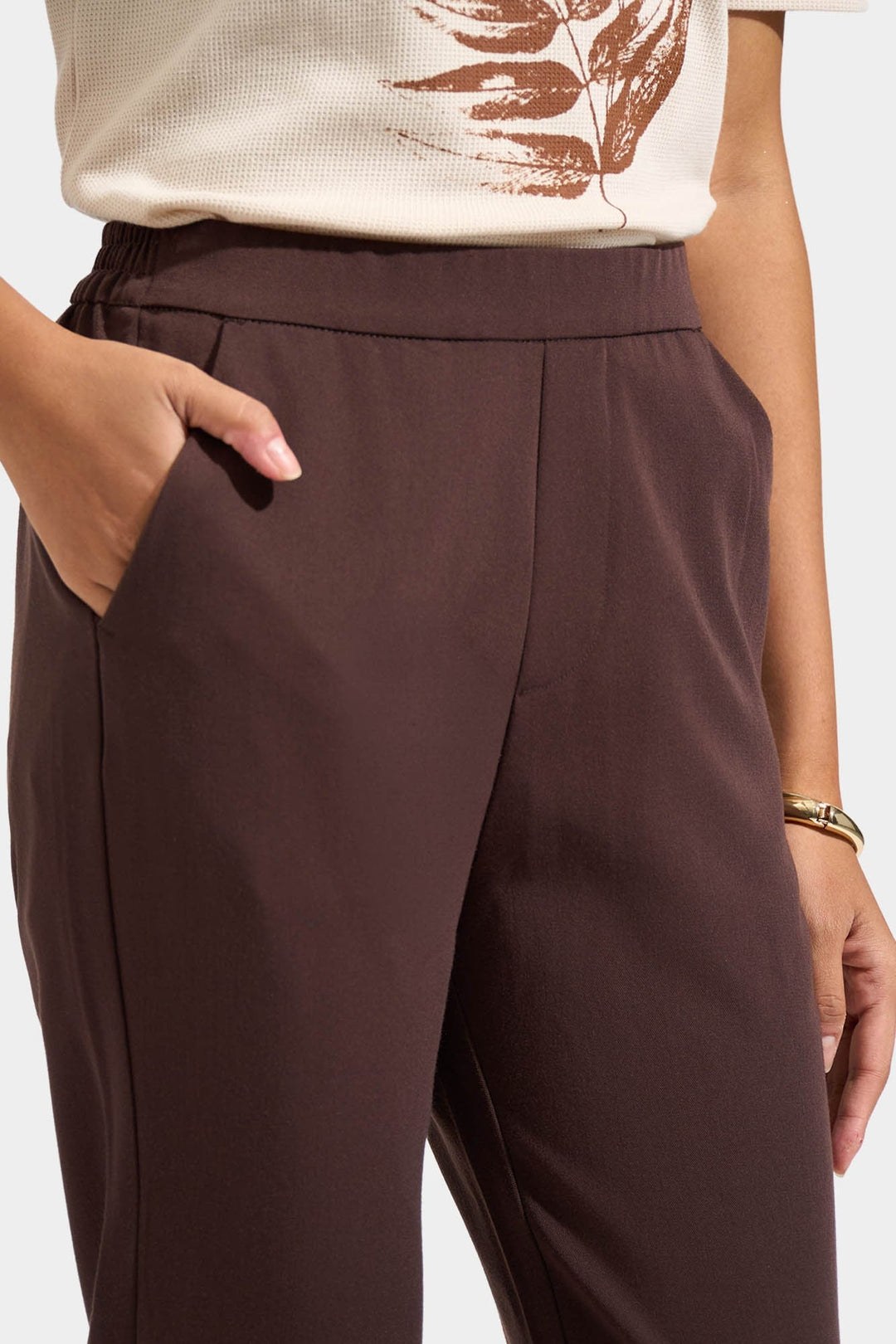 Cozy: Tapered Trousers