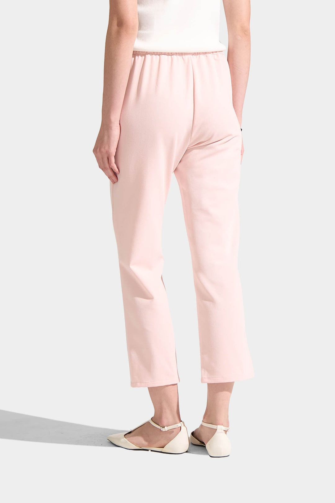 Cozy: Tapered Trousers