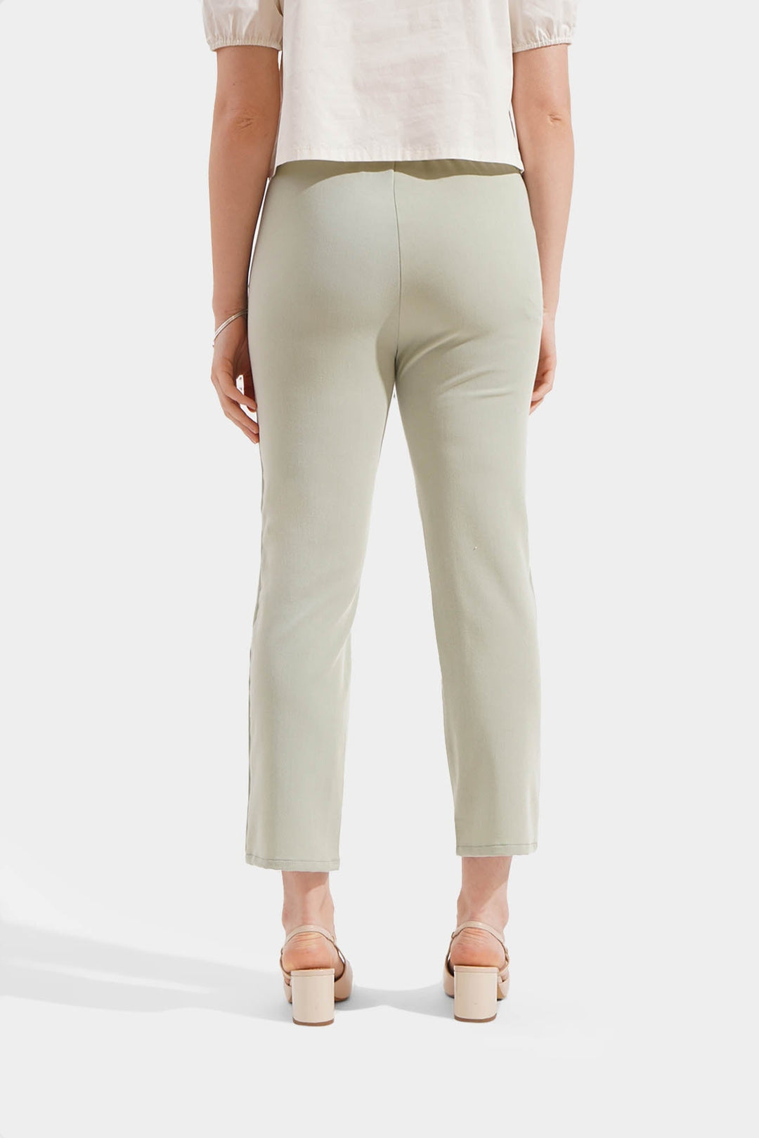 Cozy: Tapered Trousers