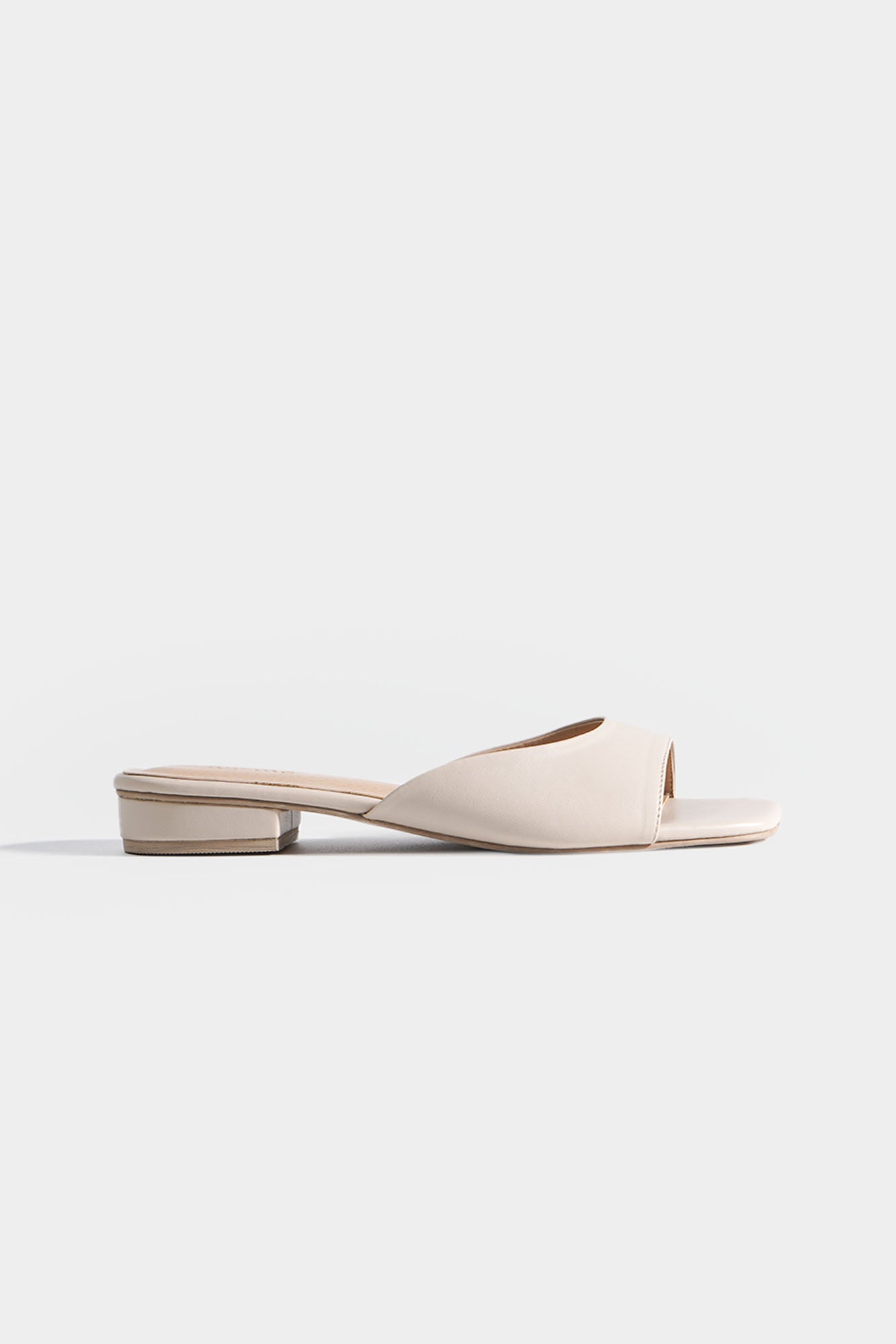 985980-Cream (3).jpg