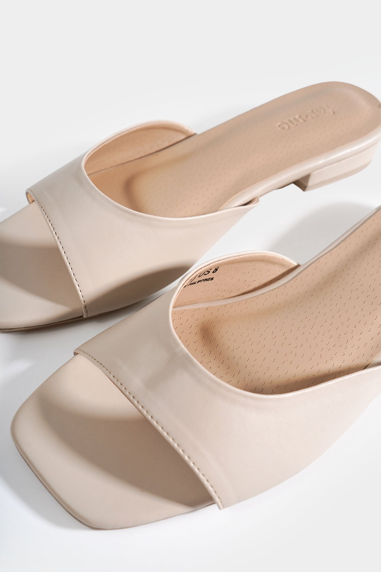 985980-Cream (5).jpg