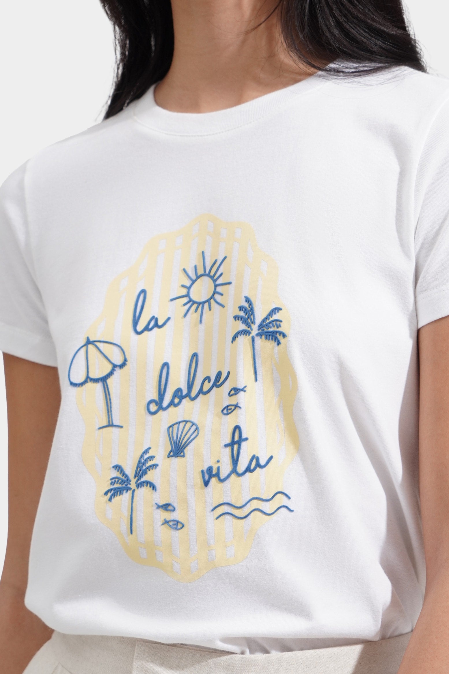 La Dolce Vita Graphic Tee – ForMe