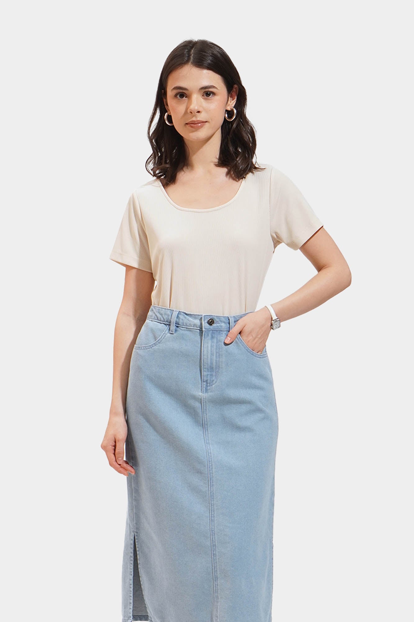 986907-Cream (2).jpg