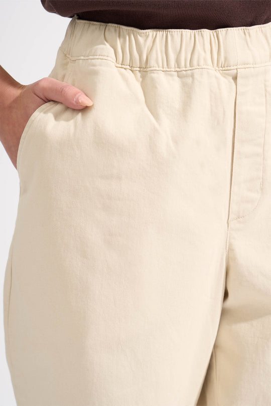 987482-Cream (2).jpg