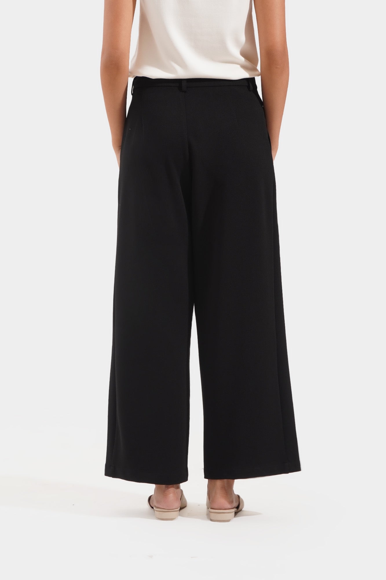 987533 - Black (1).jpg