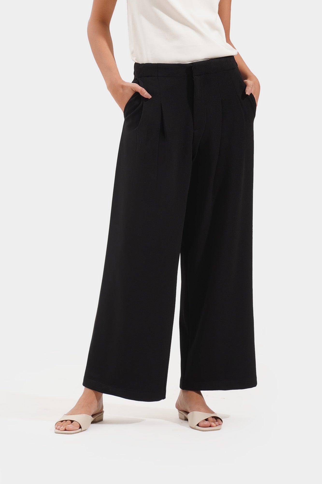 987533 - Black (2).jpg