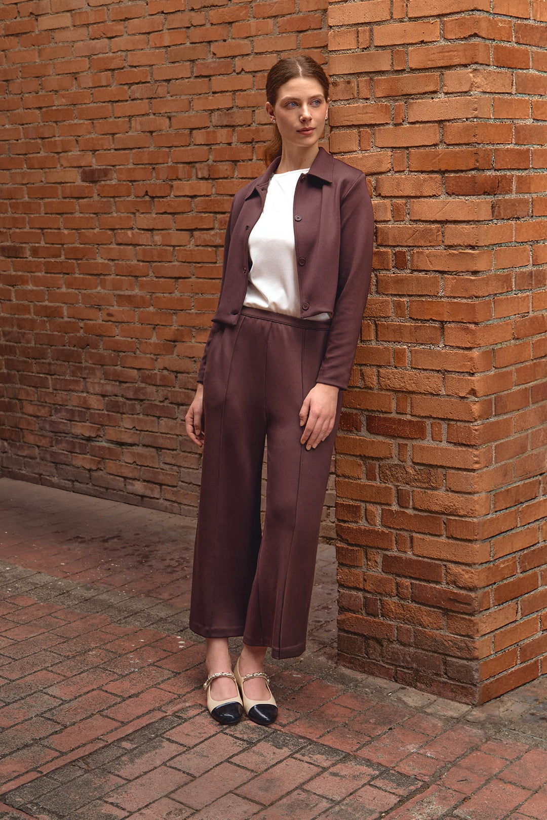 Pull Up Straight Leg Trousers with Pintuck Detail
