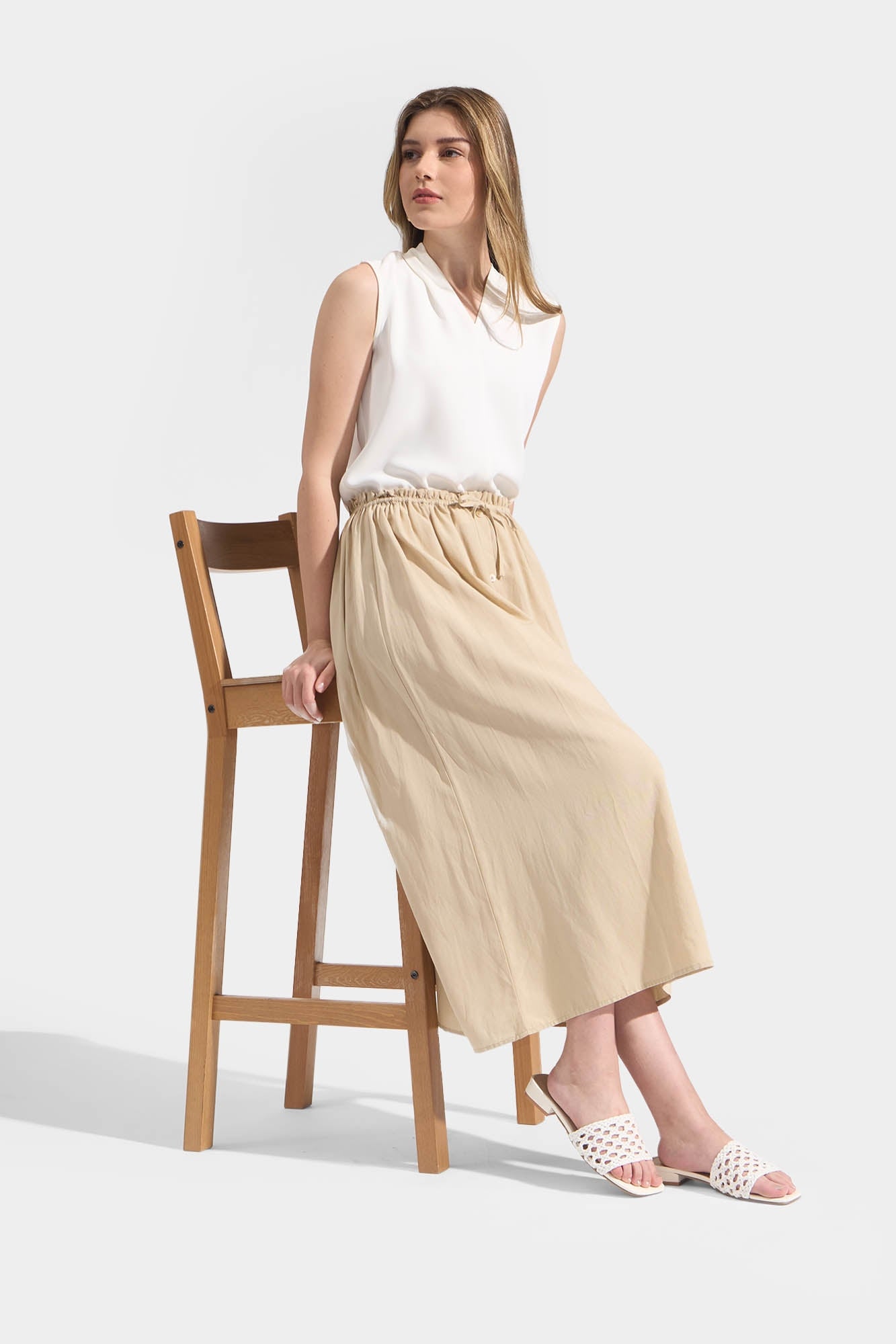 988051-Off White (1).jpg