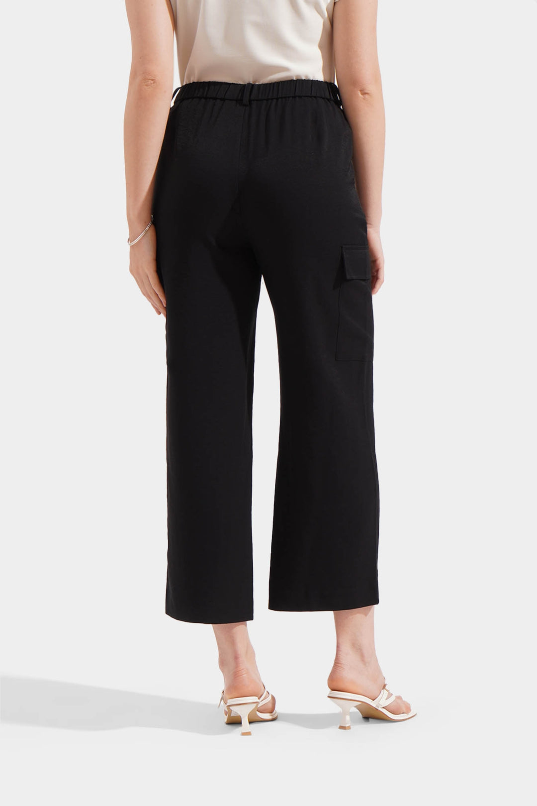 988558-Black (1).jpg