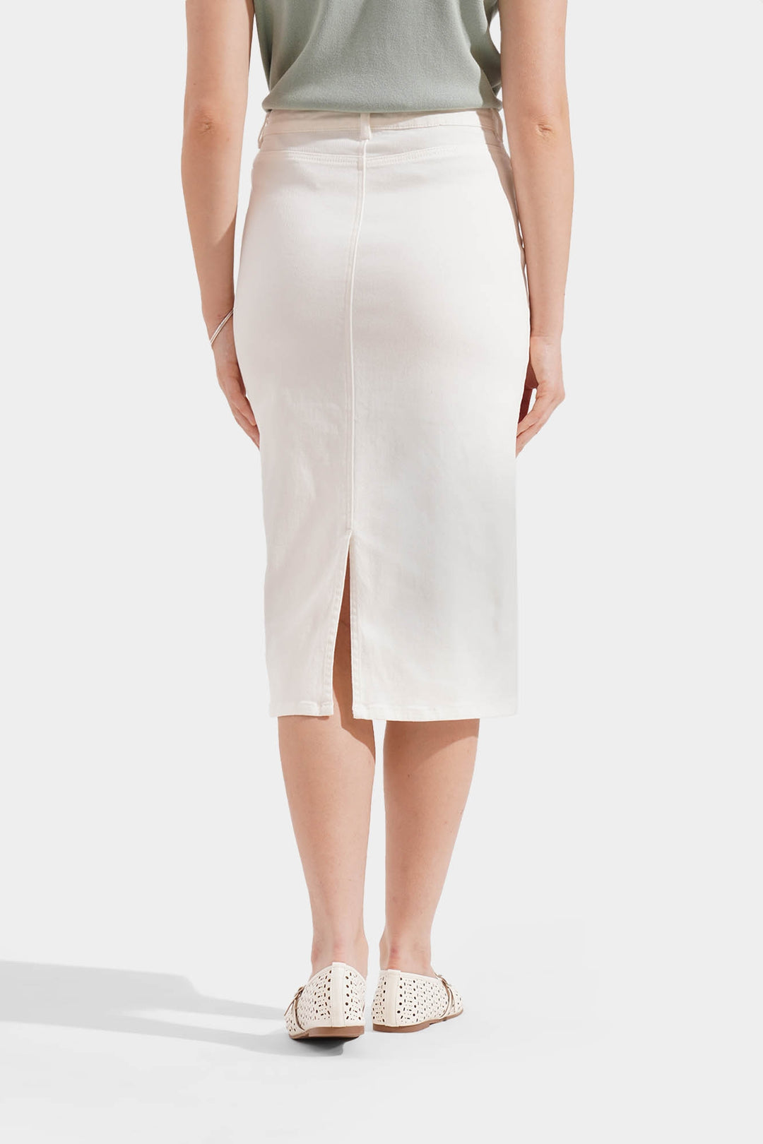 988741-Off White (2).jpg