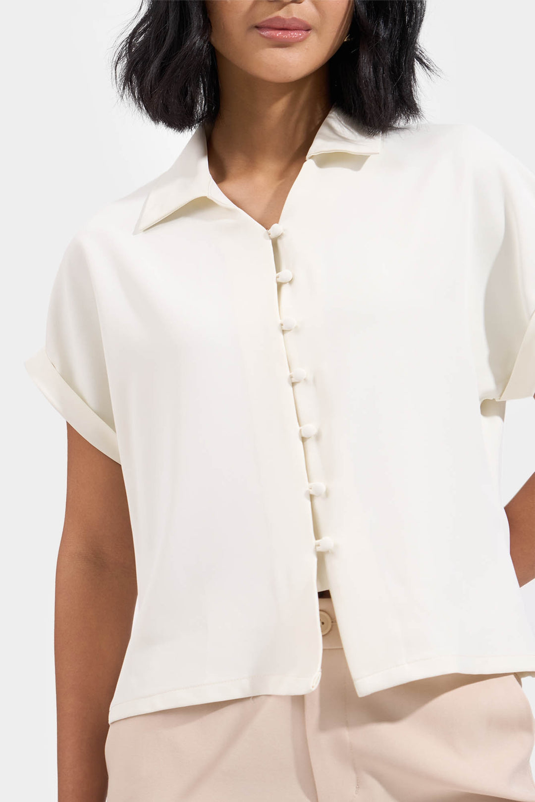 989136-Off White (3).jpg