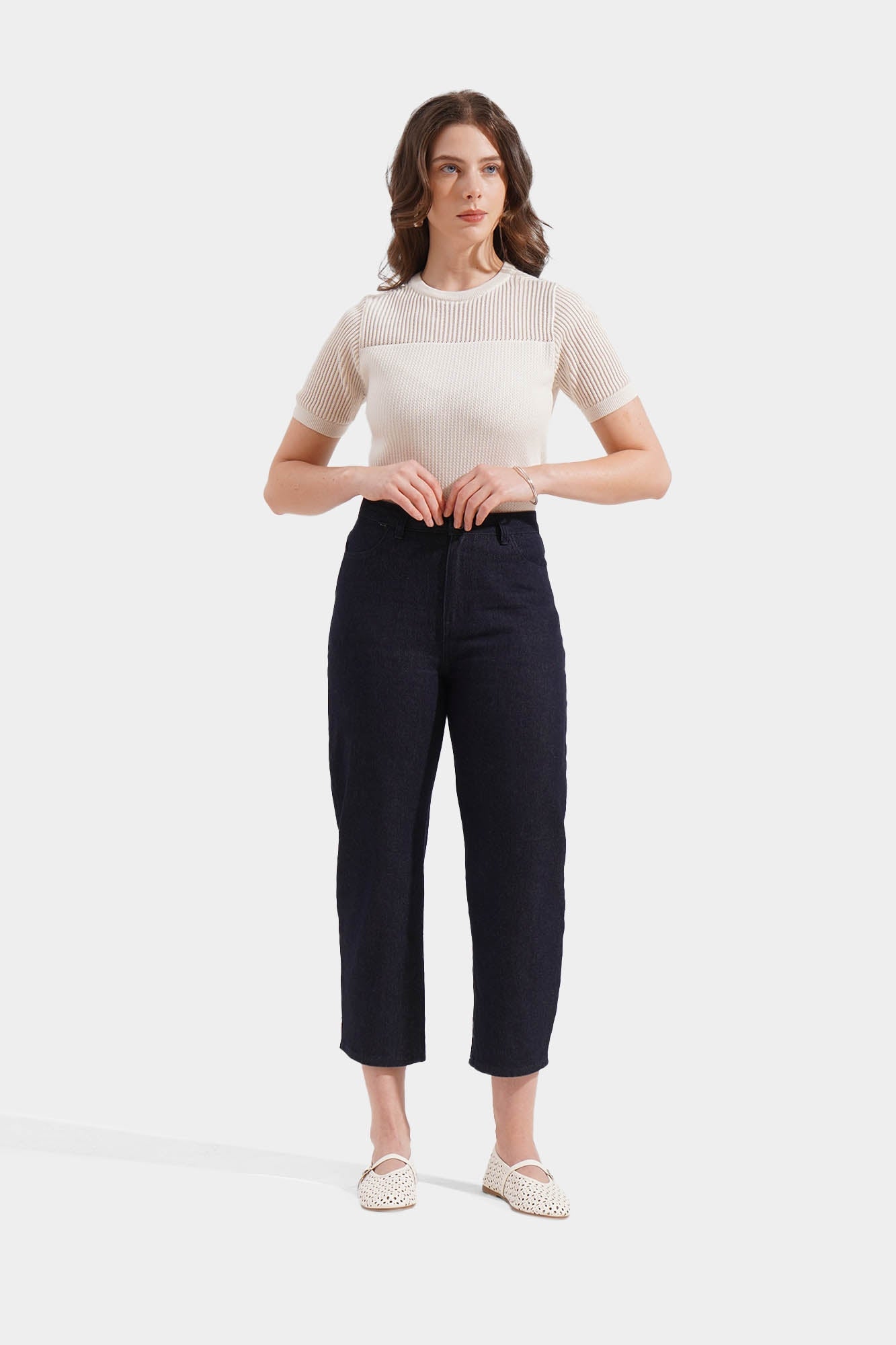 989394-Off White (3).jpg