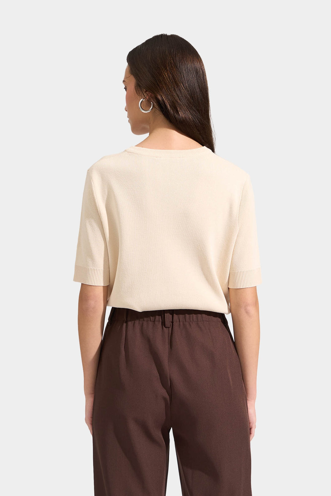 989395-Cream (1).jpg