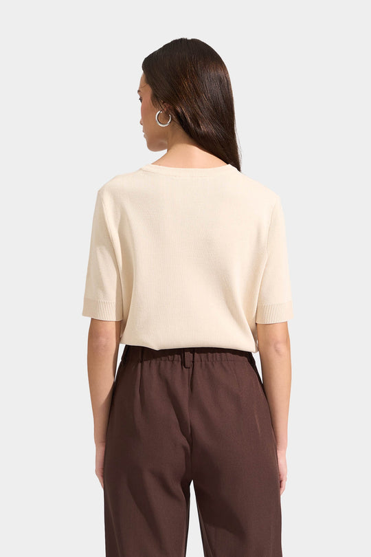 989395-Cream (1).jpg