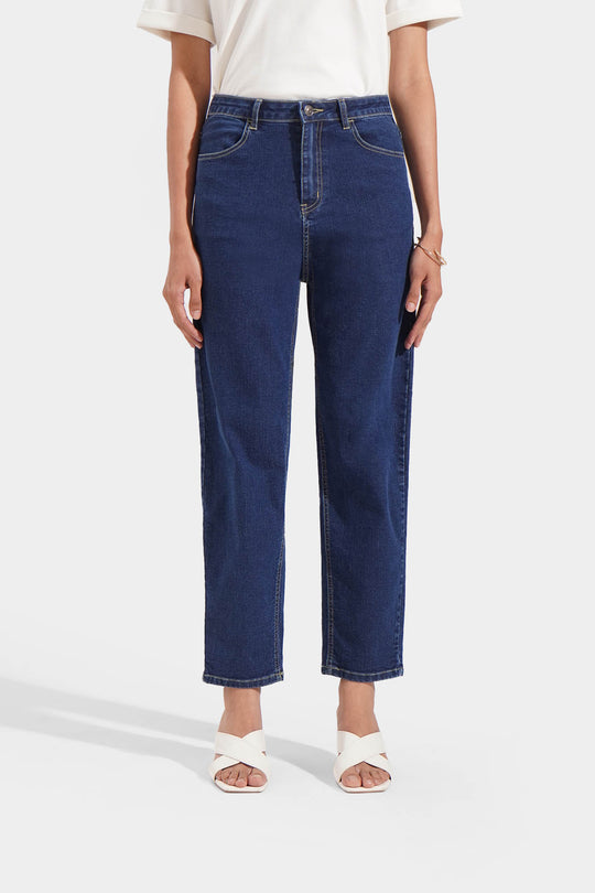 Tapered Jeans