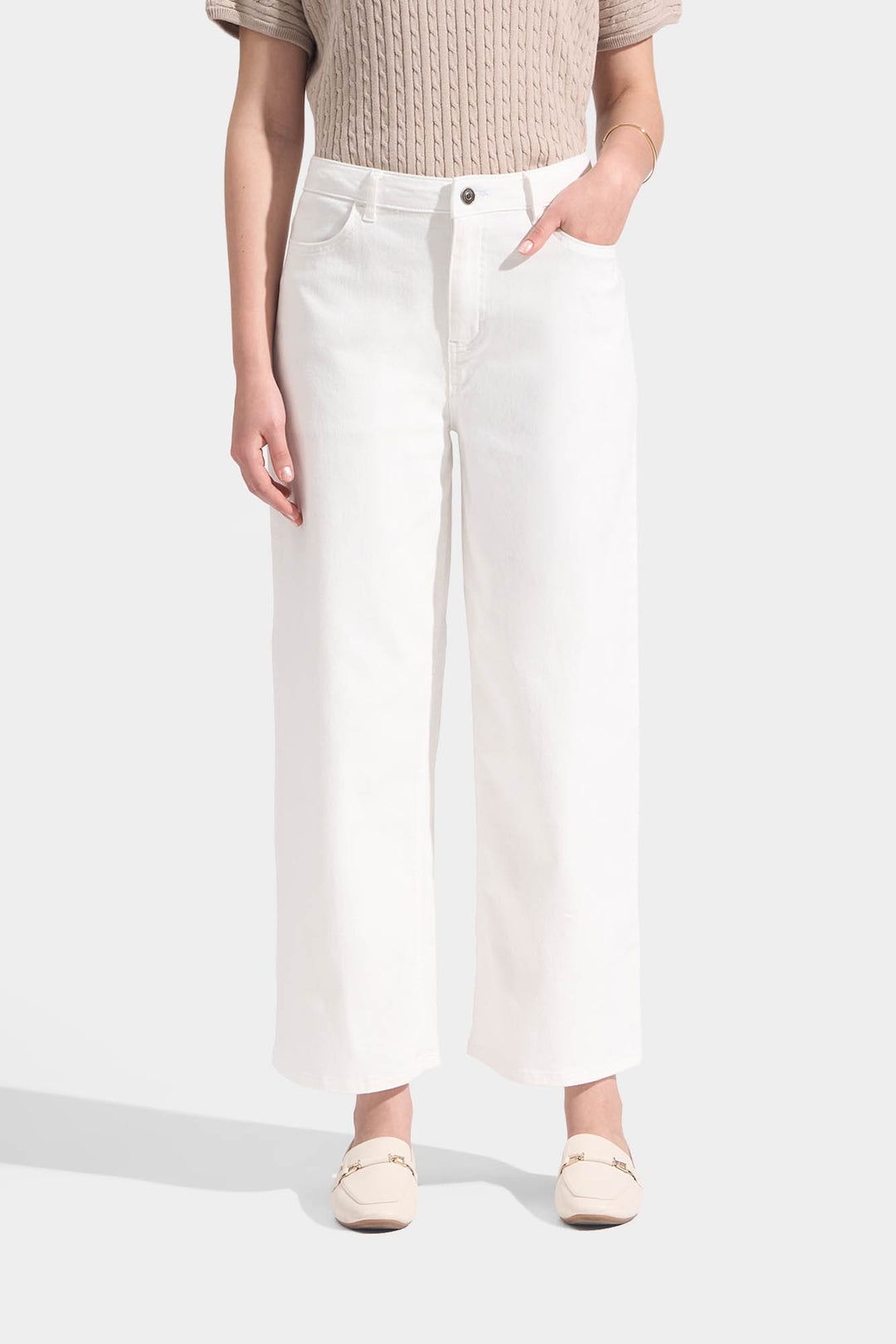 989447-Off White (3).jpg