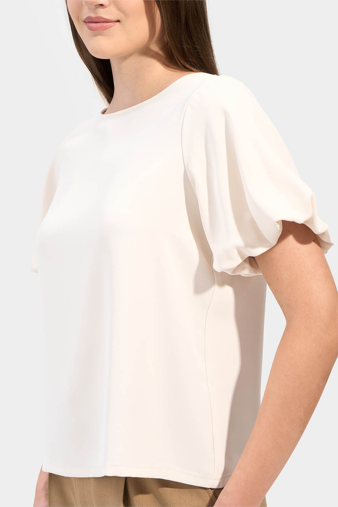 989685-Off White (4).jpg