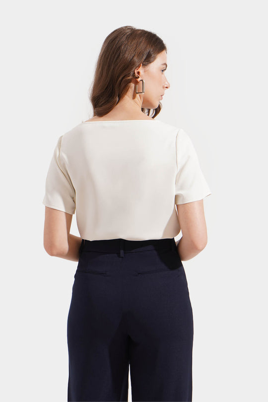 989687-Off White (1).jpg