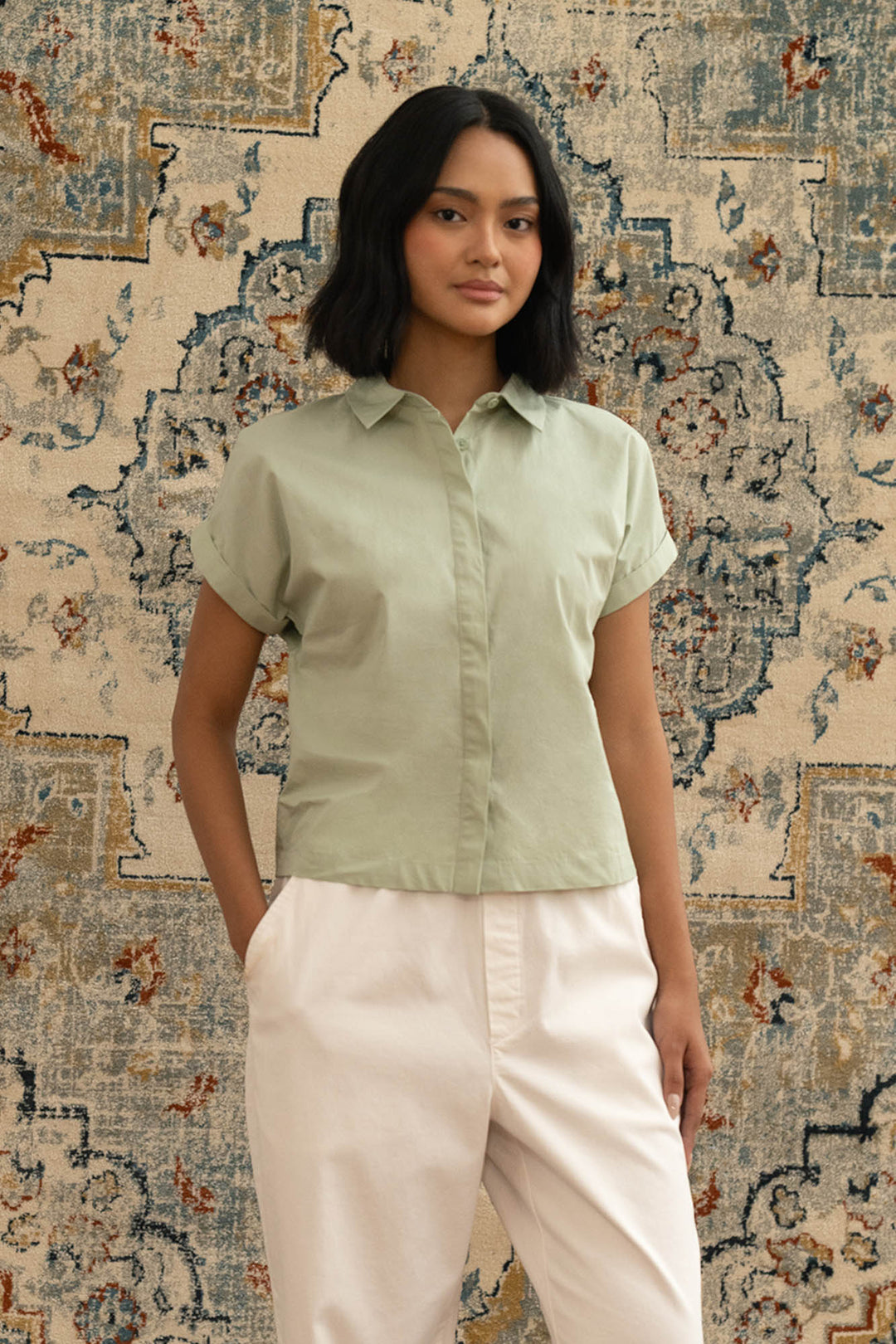 Fold-Up Extended Sleeves Button Down Shirt