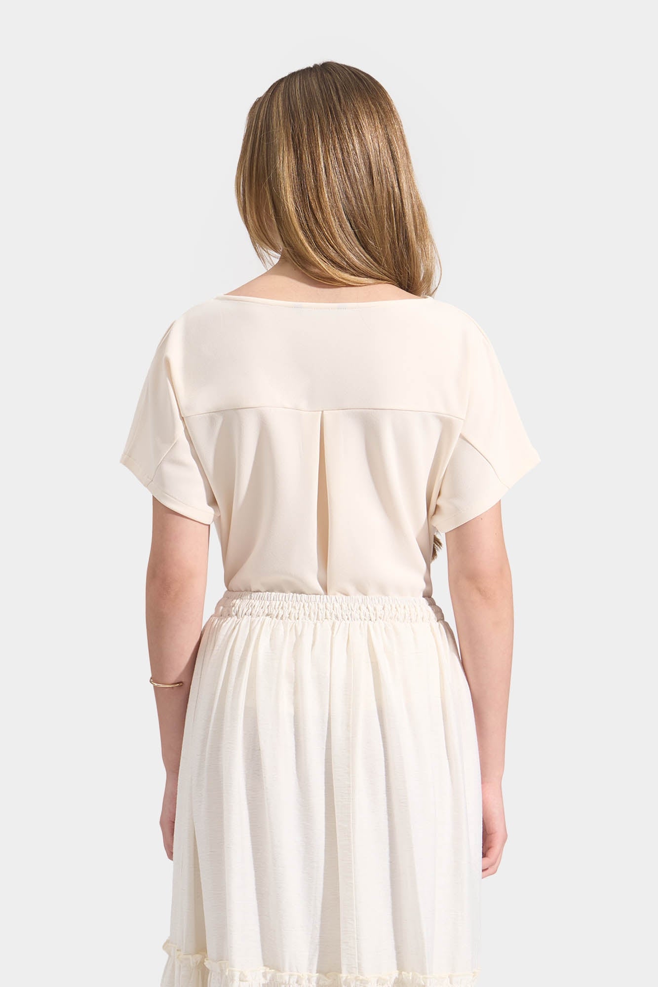 990002-Off White (1).jpg