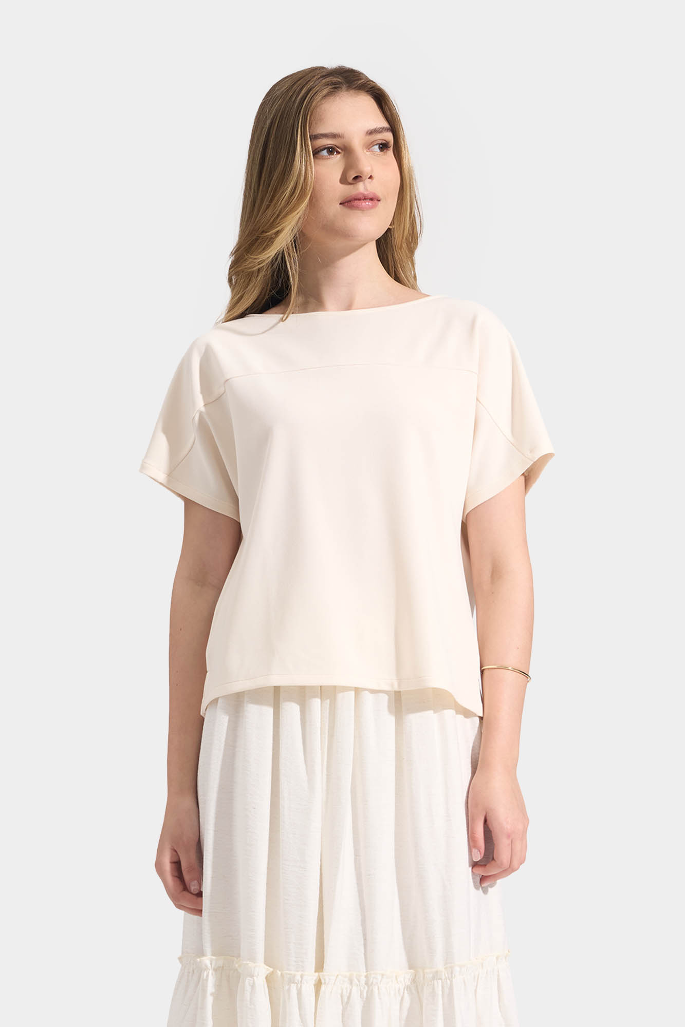 990002-Off White (5).jpg