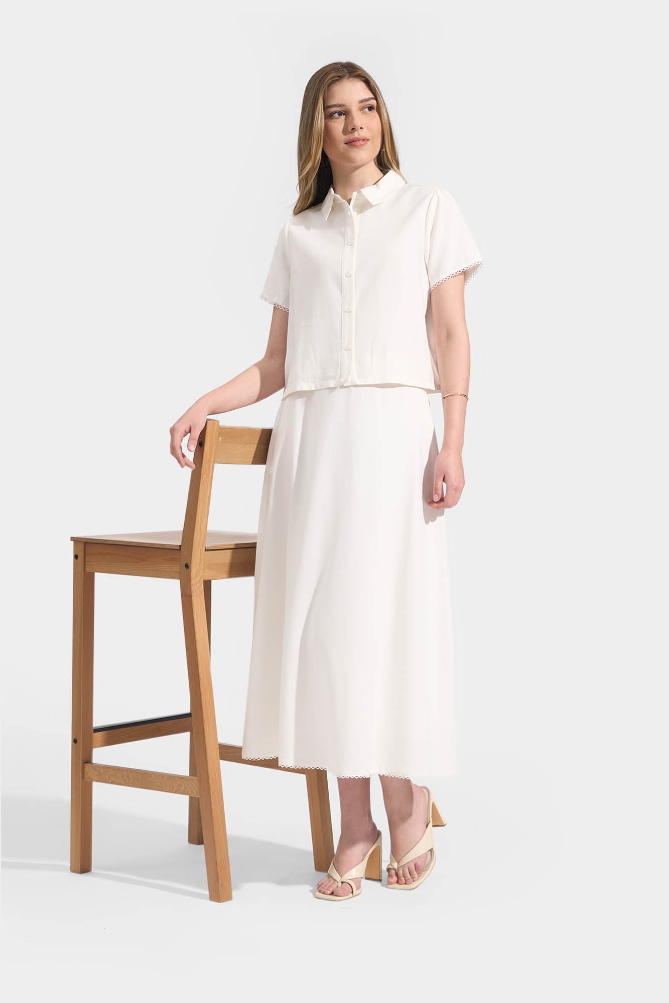990425-Off White (4).jpg