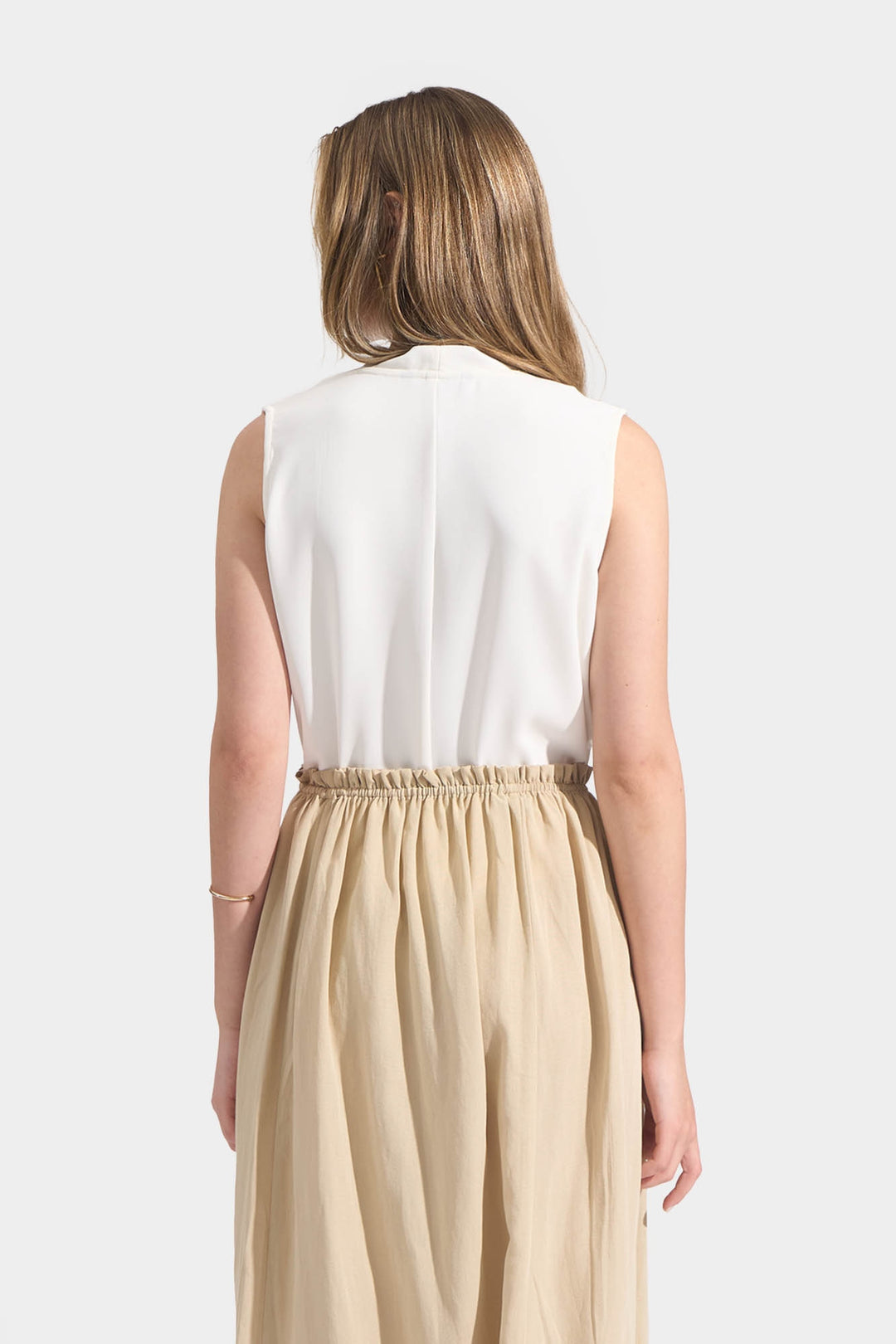 990503-Off White (2).jpg