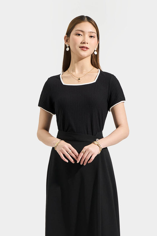 Square Neck Tee with Contrast Tipping