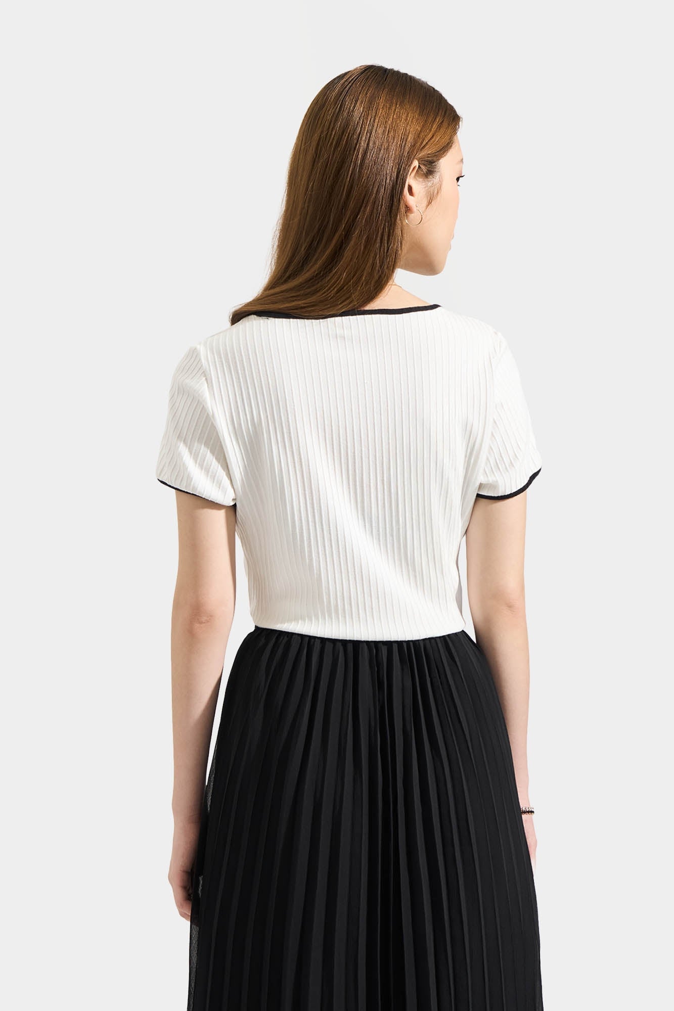 991232-Off White (1).jpg