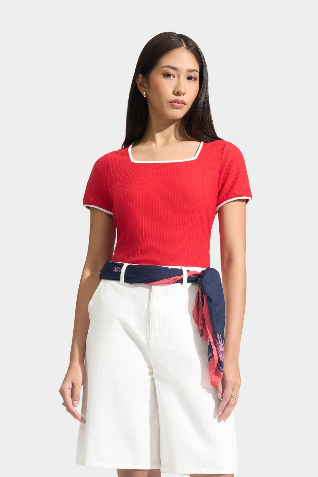 Square Neck Tee with Contrast Tipping
