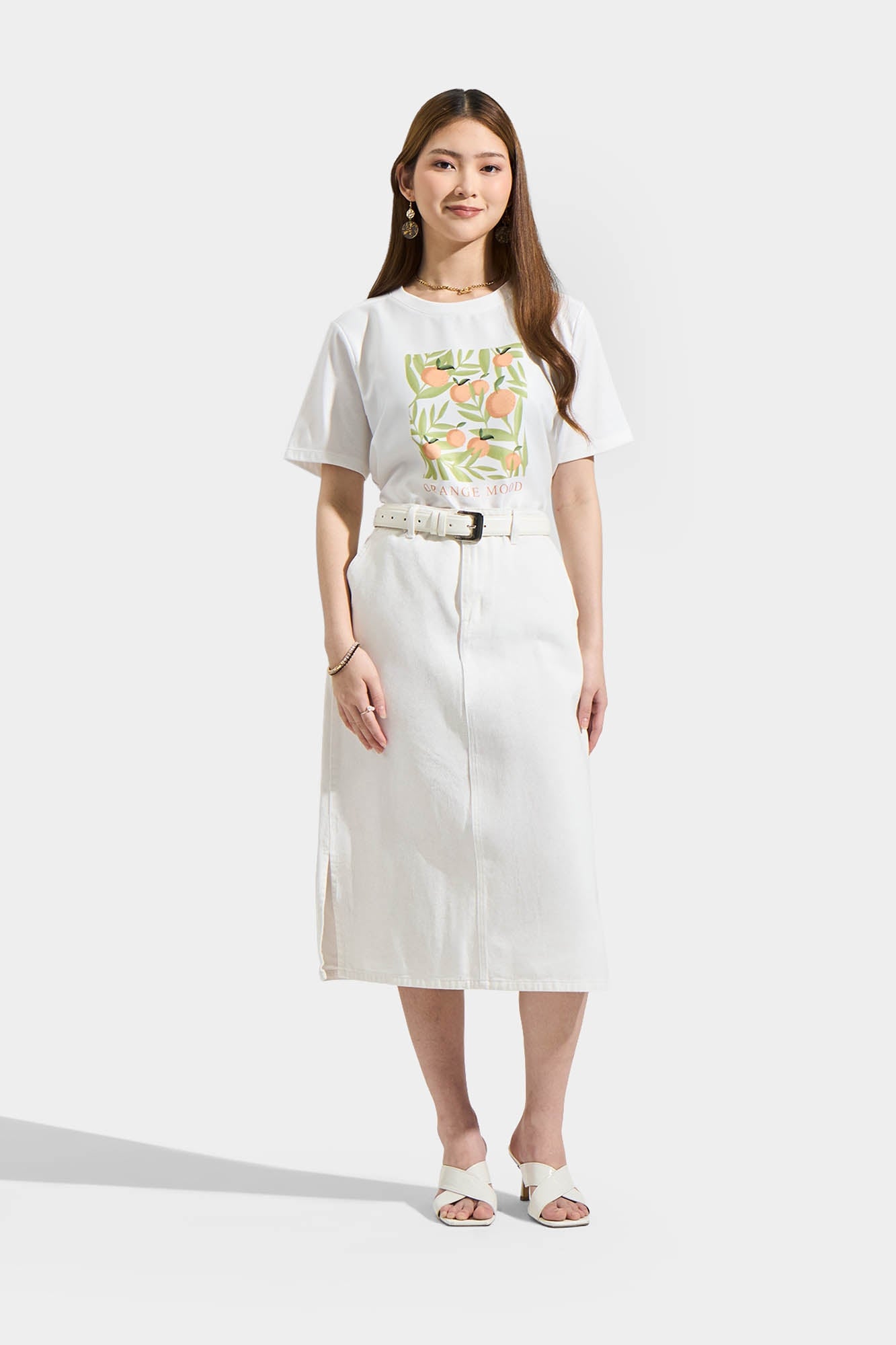 991953-Off White (2).jpg