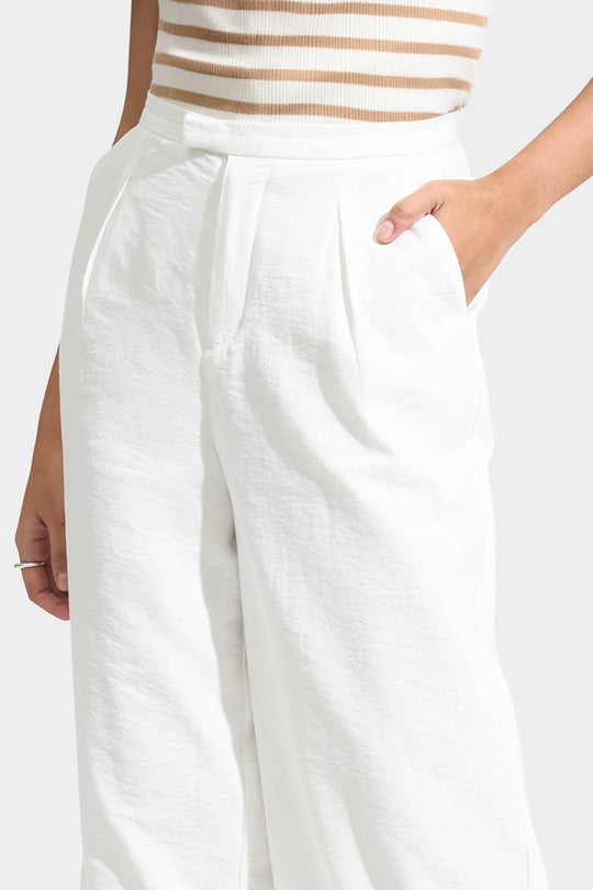 992294-Off White (3).jpg