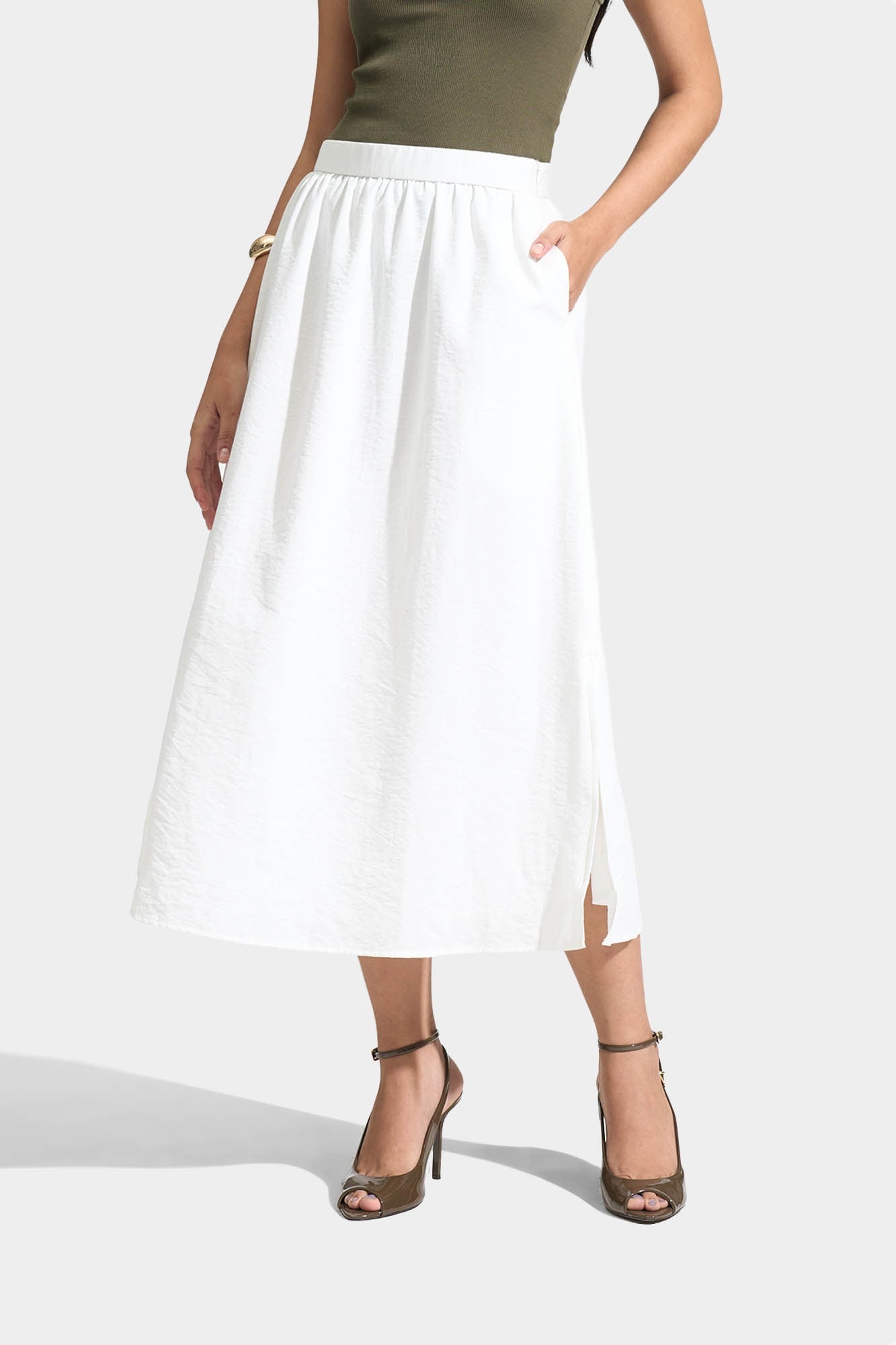 992299-Off White (2).jpg