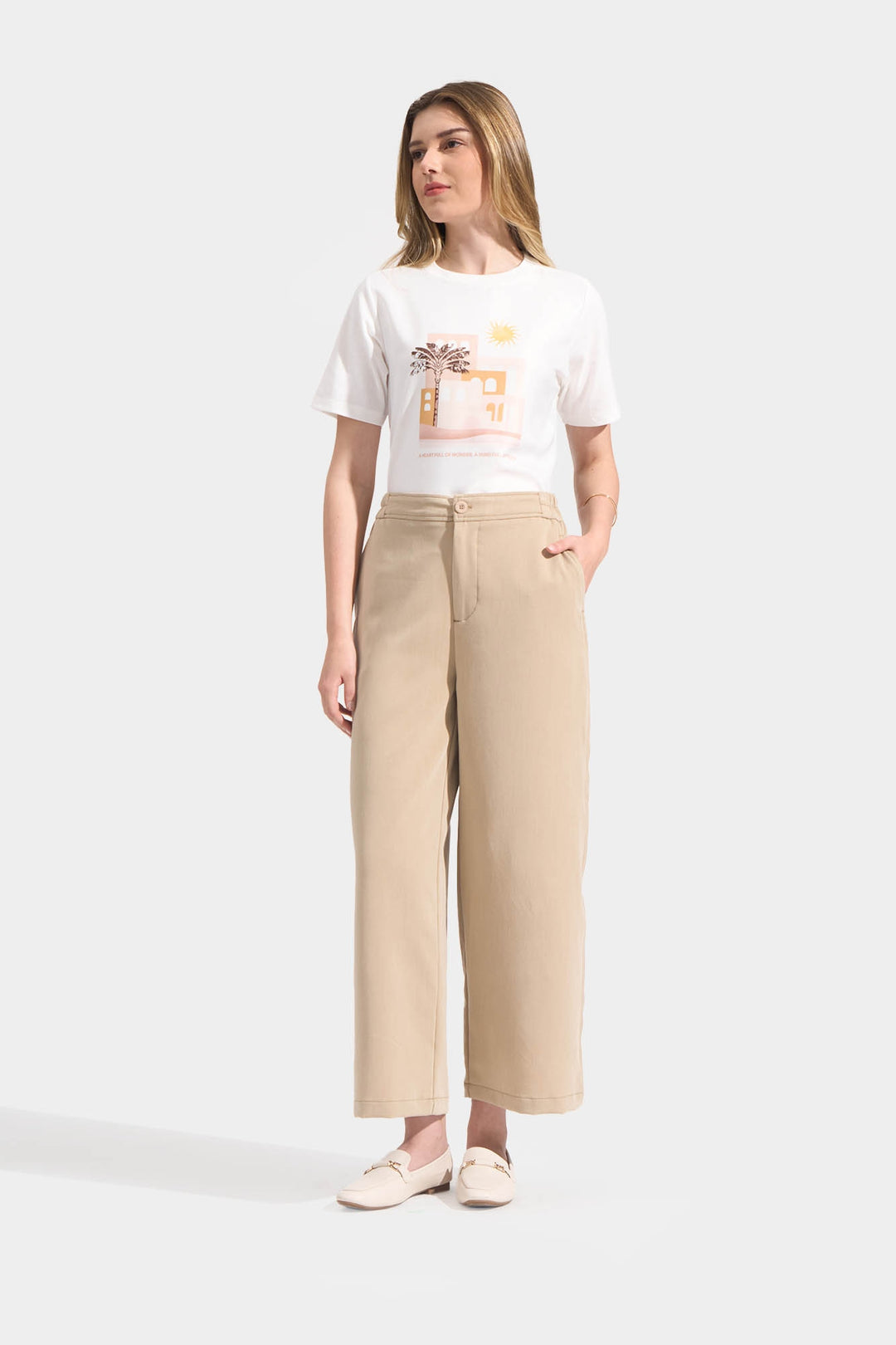 992309-Off White (3).jpg