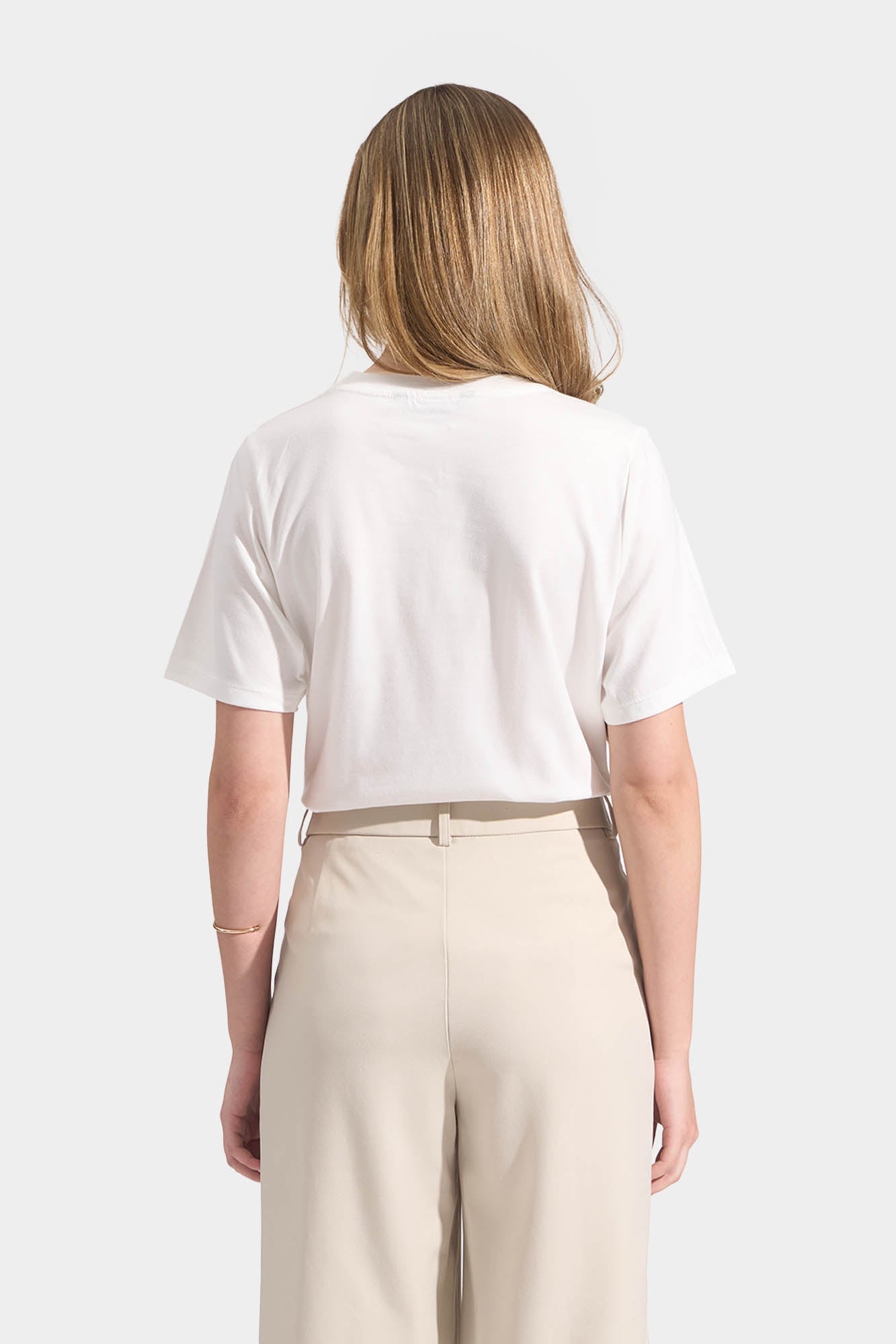 992329-Off White (1).jpg