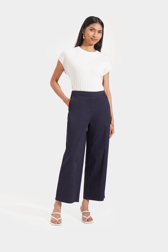 992356-Off White (1).jpg