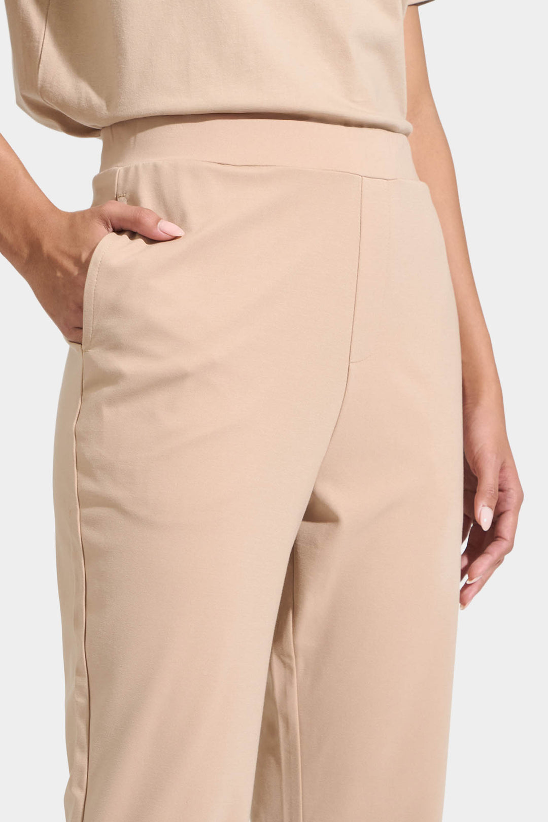 992560-Taupe (5).jpg