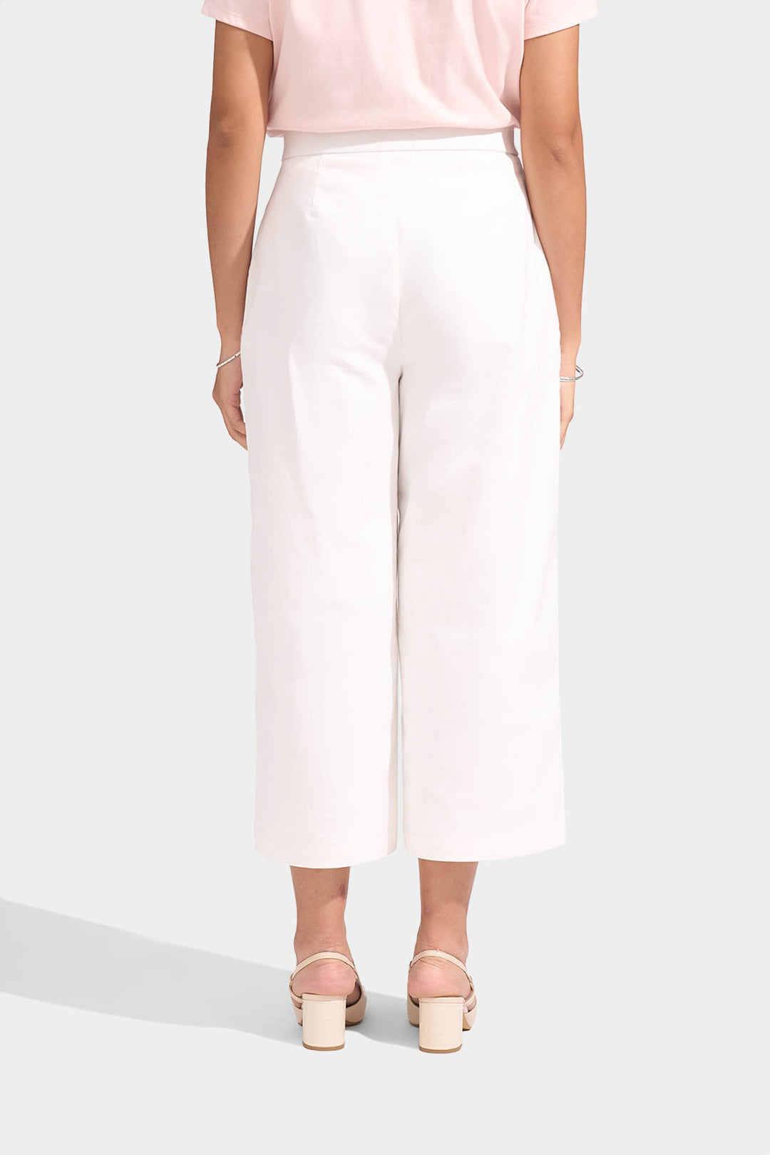 992566-Off White (4).jpg