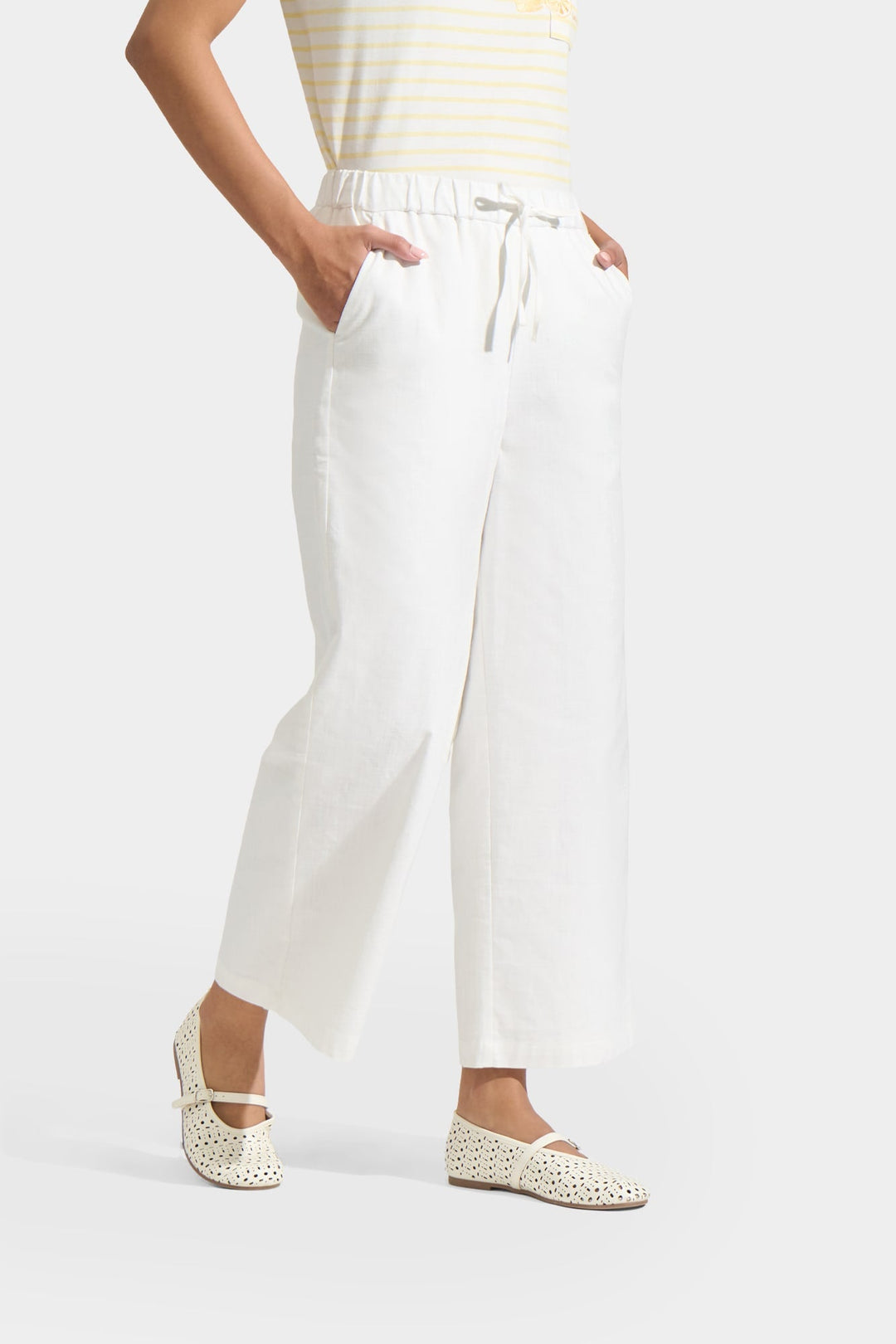 Straight Leg Linen Trousers