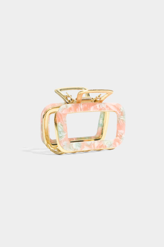 992647-Blush (3).jpg