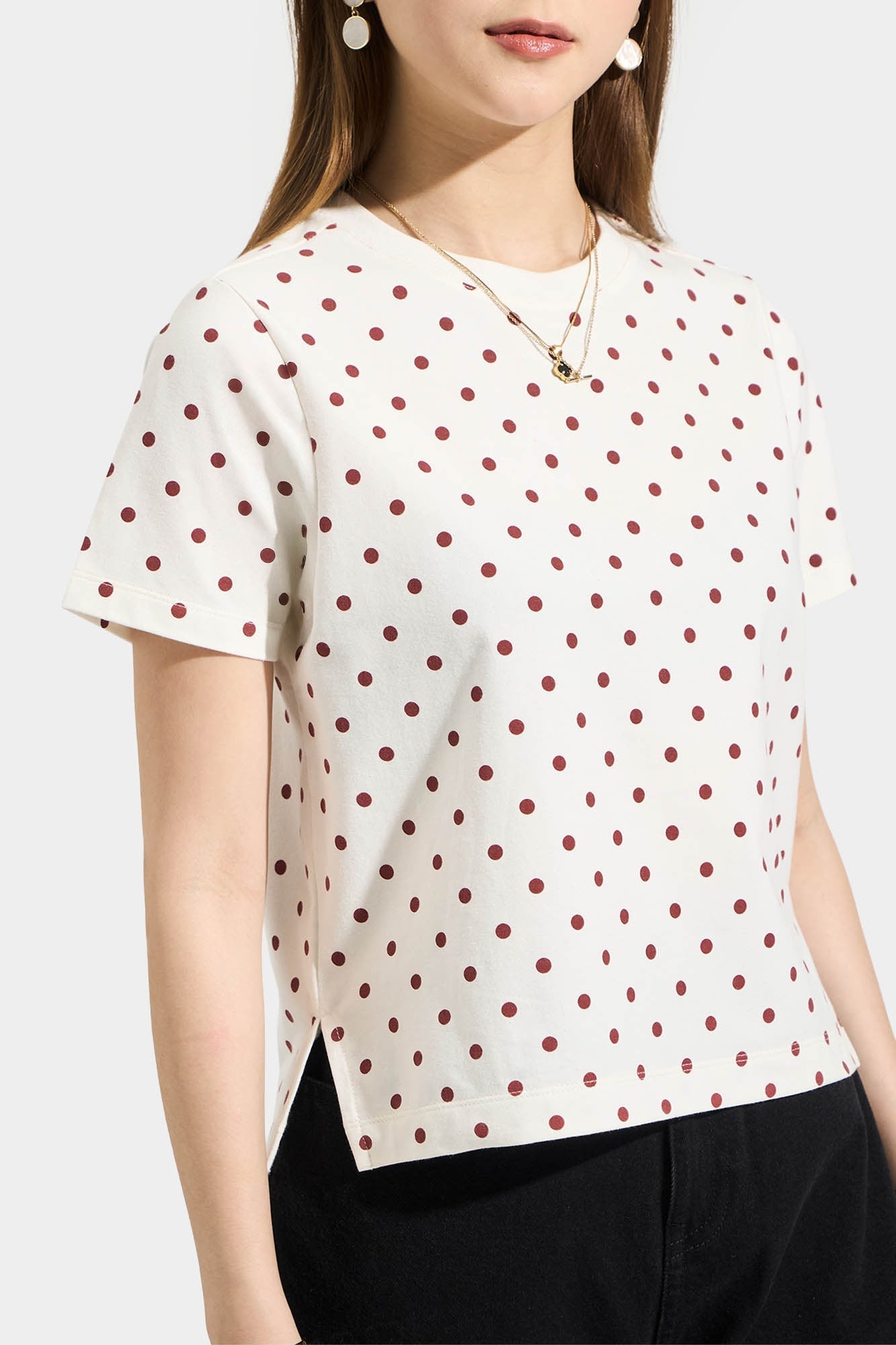 992659-Off White (3).jpg